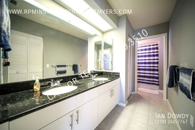 Building Photo - 25431 Fairway Dunes Ct