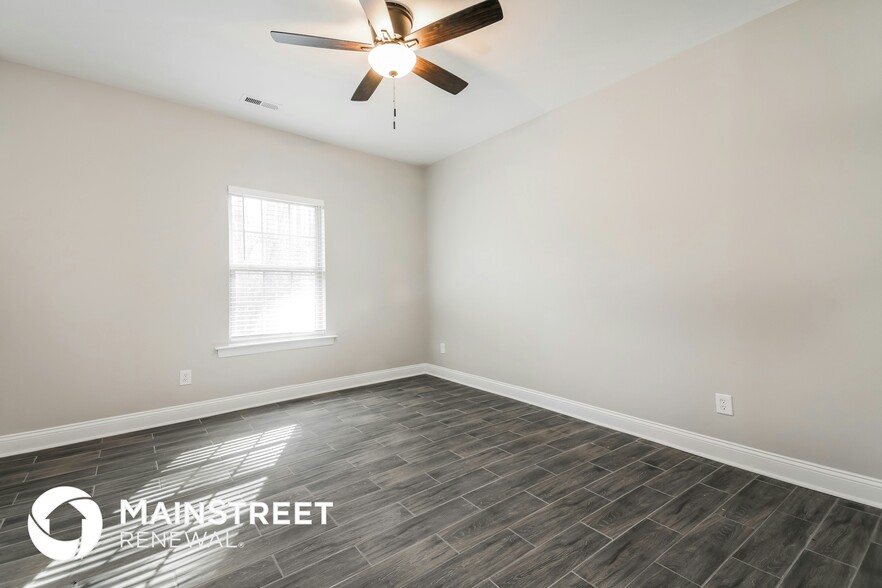 Building Photo - 188 Windy Creek Dr