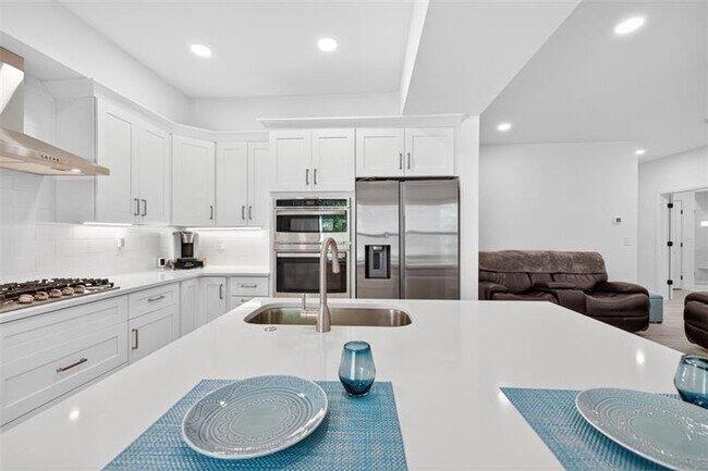 Building Photo - 345 Wiman Park Ln