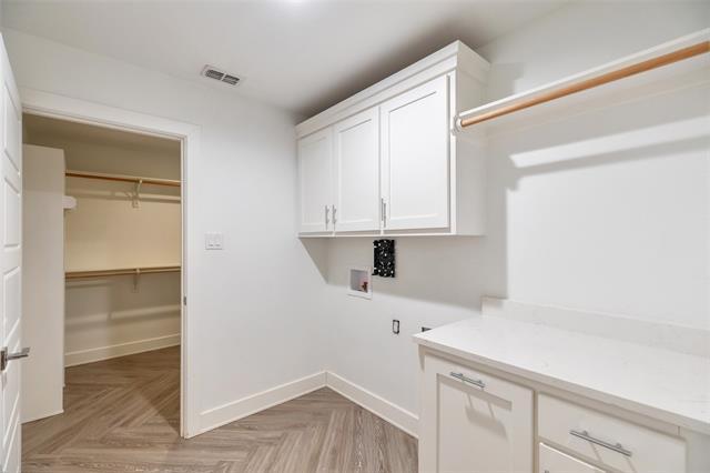 Building Photo - 4602 Ebbets Dr