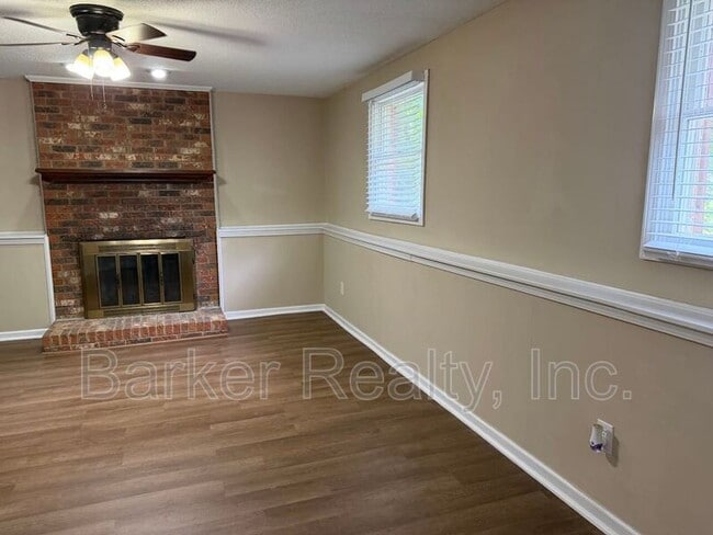 Building Photo - 507 Trappers Run Dr