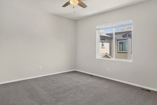 Building Photo - 12930 Grant Cir W