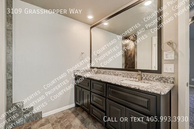 Building Photo - 3109 Grasshopper Wy