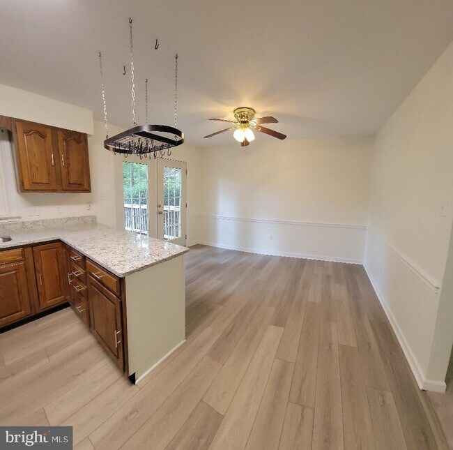 Building Photo - 104 Crutchfield Cir