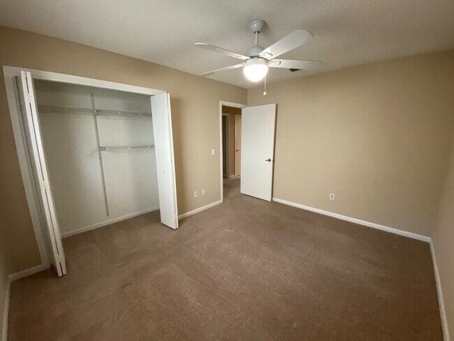 Building Photo - 7646 Hilsdale Harbor Ct