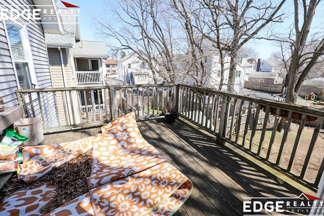 Building Photo - 148 Faneuil St