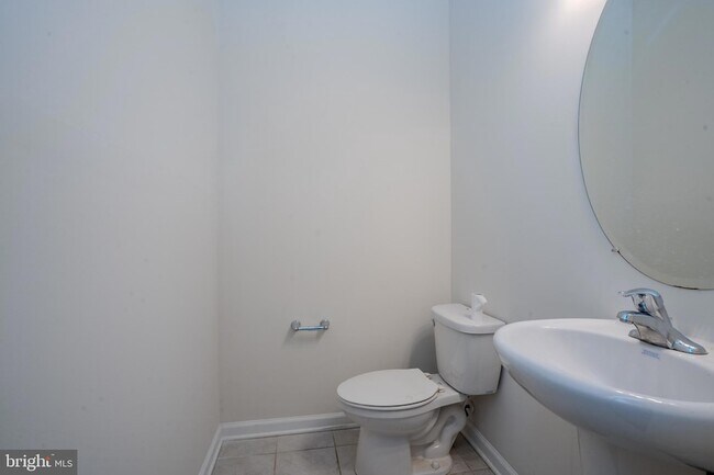 Building Photo - 9 Audley St