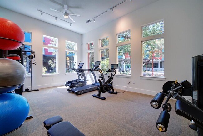 Building Photo - 13130 Pond Springs Rd