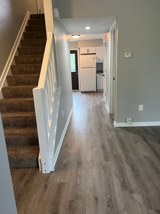 Building Photo - 4920 Drayton Rd