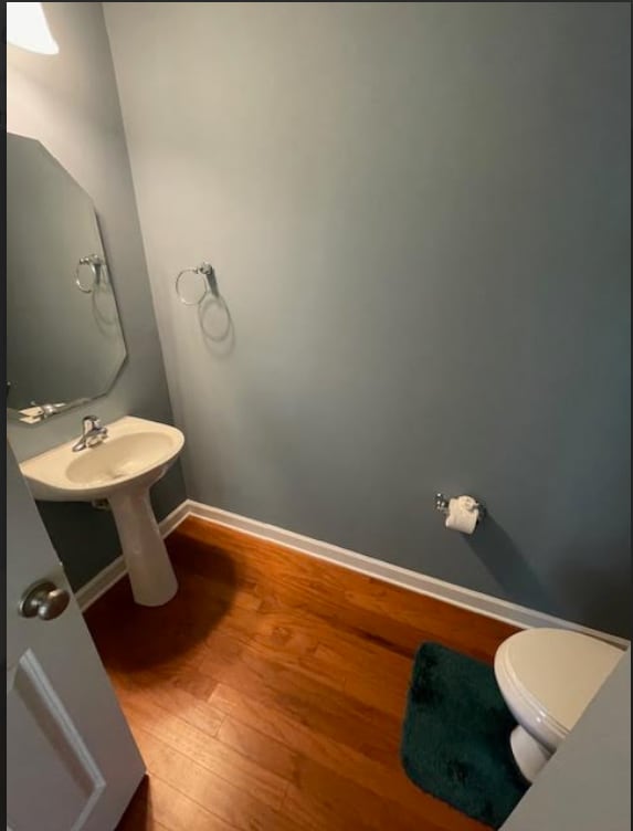 Building Photo - Stylish 2-Bedroom, 2.5-Bath Home with Mode...
