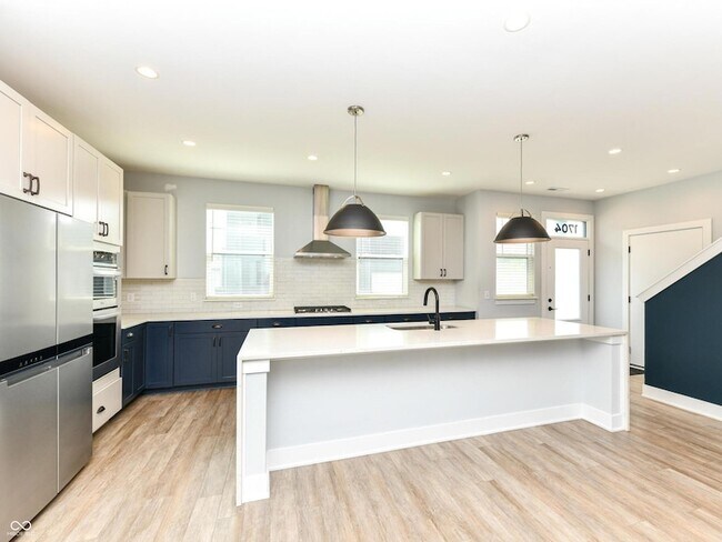 Building Photo - 1704 Rosette Wy