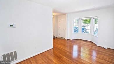 Building Photo - 1660 Willowwood Ct
