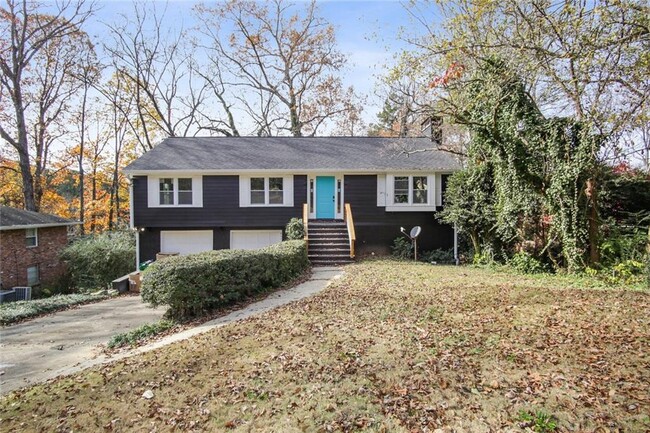 Primary Photo - 892 N Superior Ave