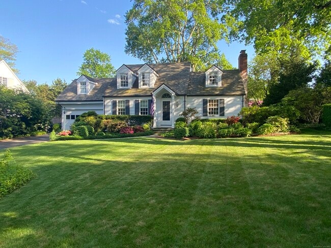 Primary Photo - 51 Hawthorne Rd