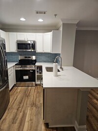 Building Photo - Unit 623 at The Woodlands of Clemson