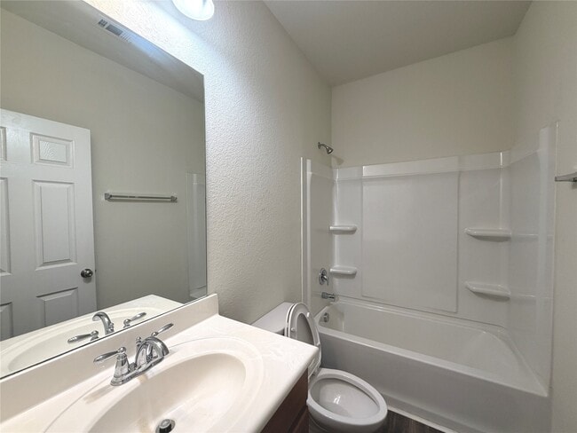 Building Photo - 6819 Dove Stone Dr