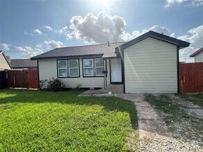 Building Photo - 1210 Dacus Dr