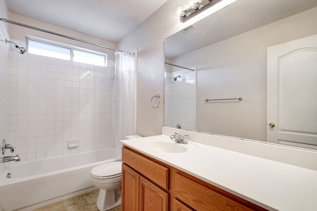 Building Photo - ARBOR AT SONOMA RANCH