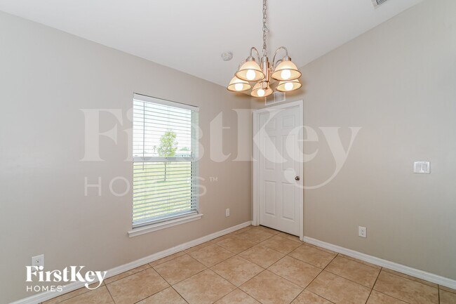 Building Photo - 1023 NW 22nd Terrace