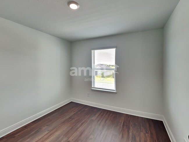 Building Photo - 14628 Cedar Ml Dr
