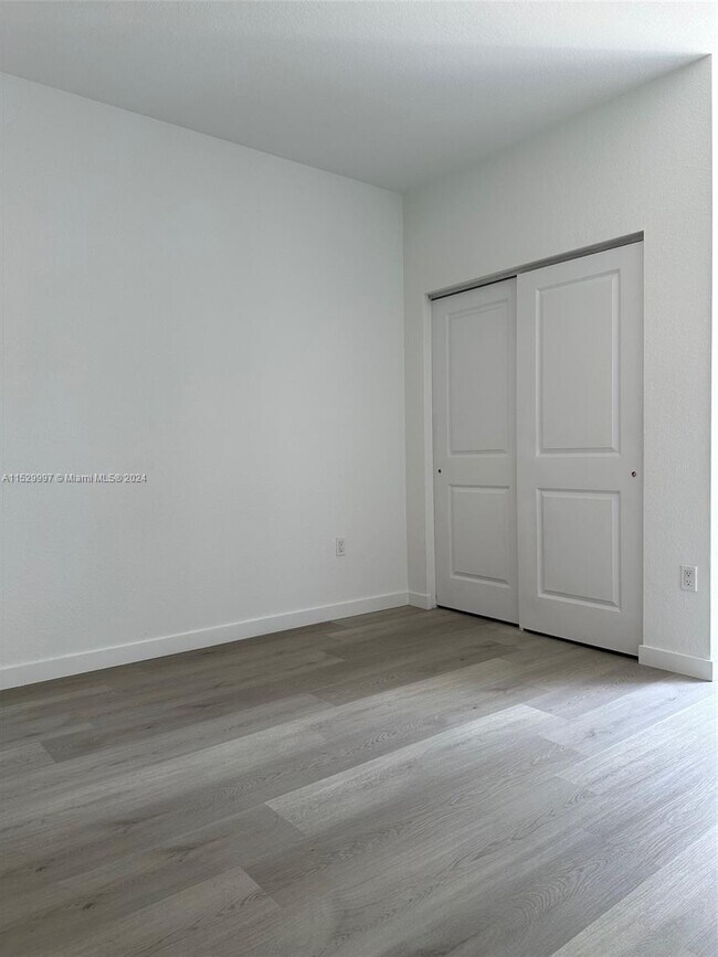 Building Photo - 25338 SW 135th Ave