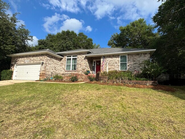 Primary Photo - 1689 Parkside Cir