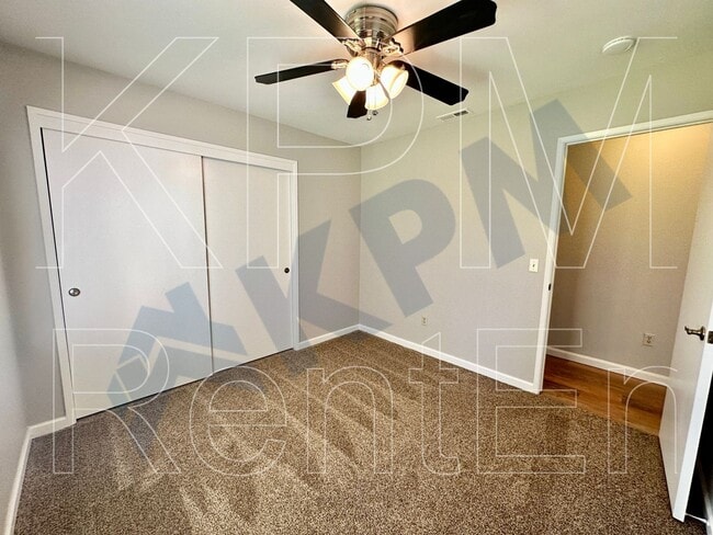 Building Photo - 2331 Shropshire Ct