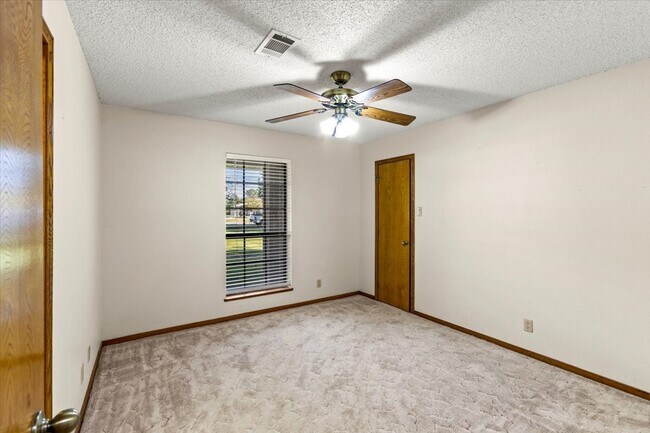 Building Photo - 2906 Avenue S