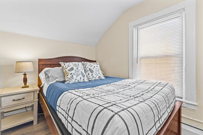 Building Photo - 9 Lafountain St