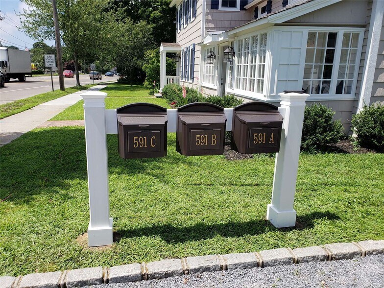 Separate Mail Delivery - 591 Main St
