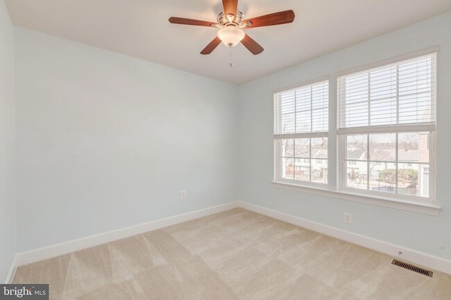 Building Photo - 6266 Summit Point Ct