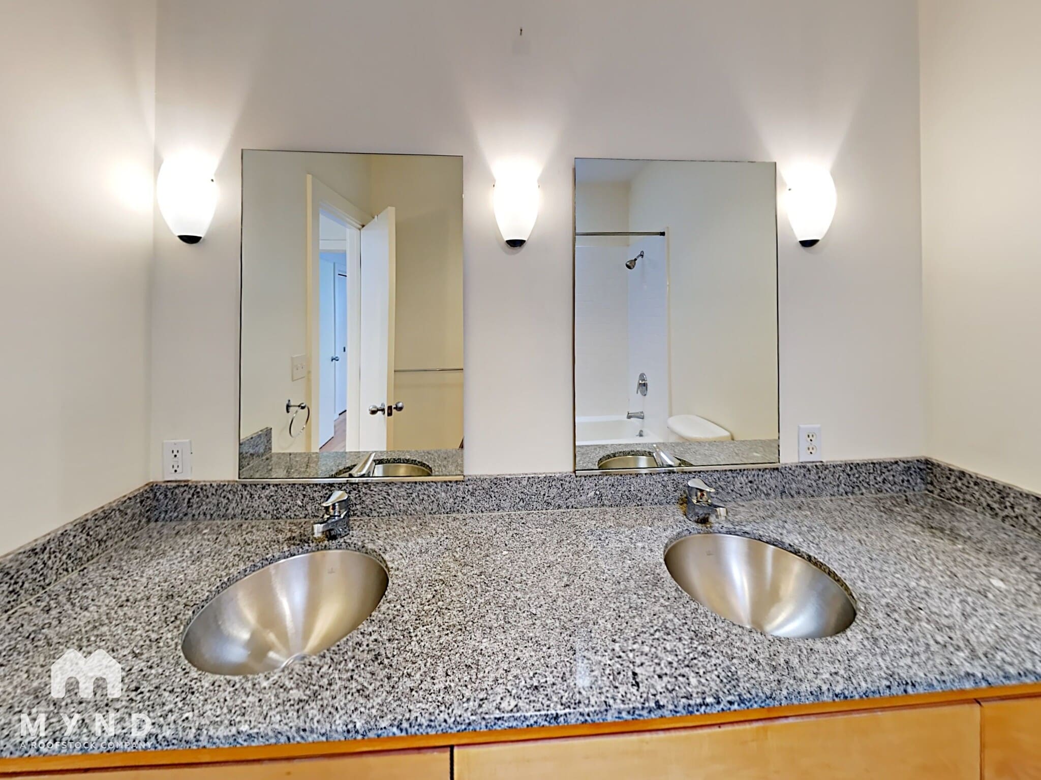 Building Photo - 1222 32nd St