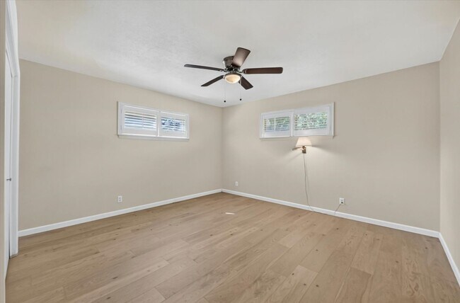 Building Photo - 1306 Pueblo Ct