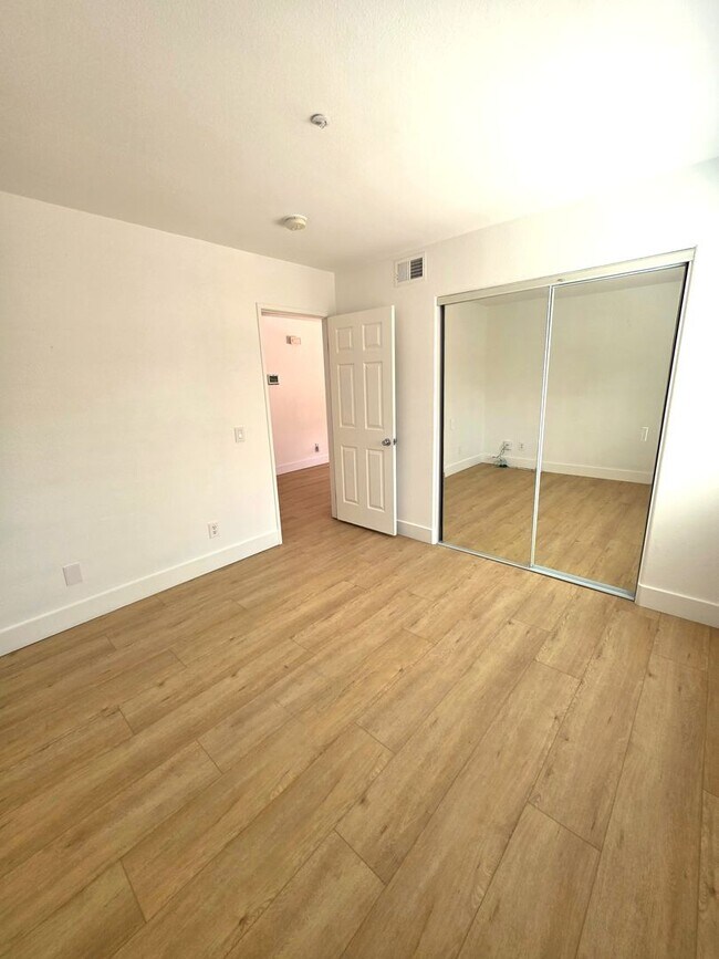 Building Photo - Gorgeous Santee Home, no expense spared!