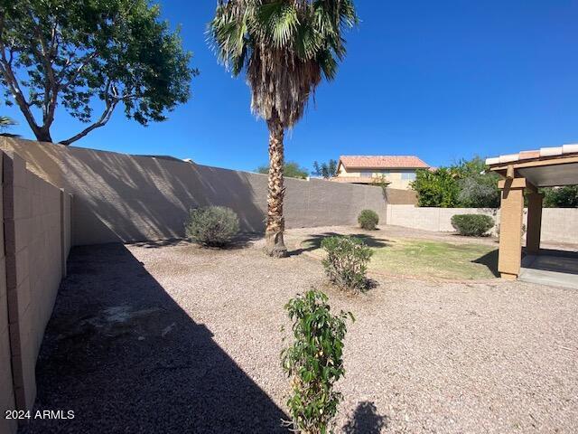 Building Photo - 3950 E Agave Rd