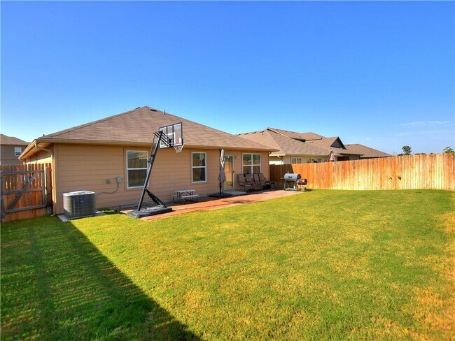 Building Photo - 14505 Esker Rd