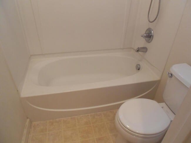 Building Photo - 4458 Everson Way