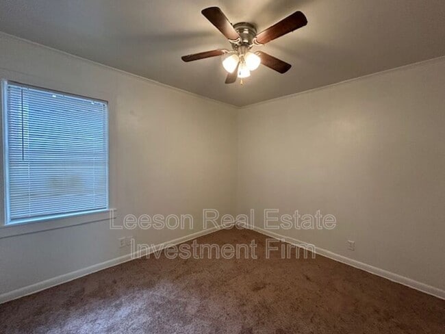 Building Photo - 3445 Hardy St