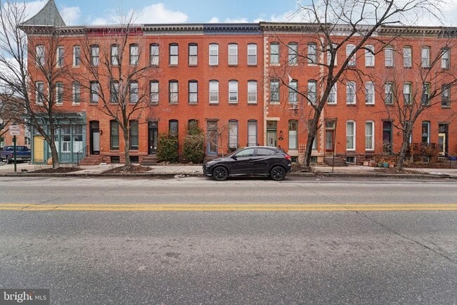 Building Photo - 2206 E Baltimore St