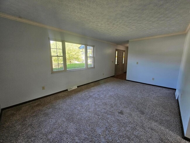 Building Photo - 6648 Kennerdown St
