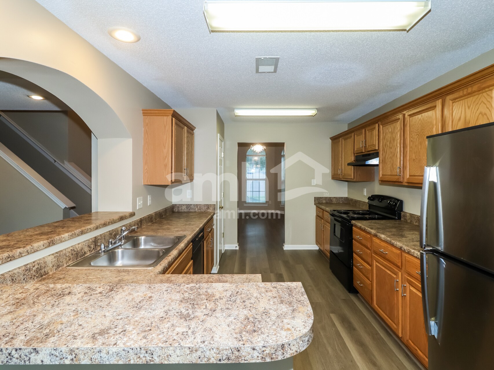 Building Photo - 5664 Tulip Grove Dr