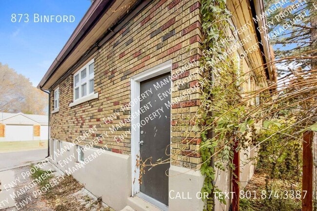 Building Photo - 873 Binford-