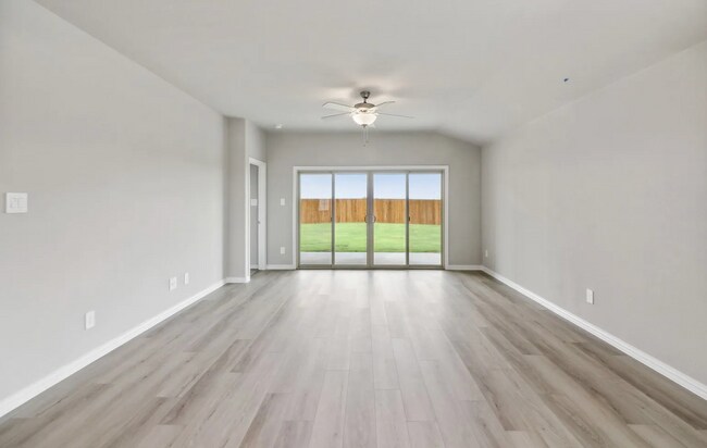 Building Photo - 509 Weller Rd