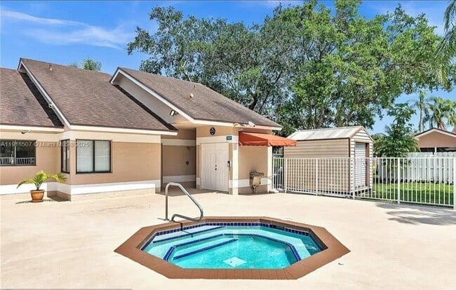 Building Photo - 1268 NW 52nd Way