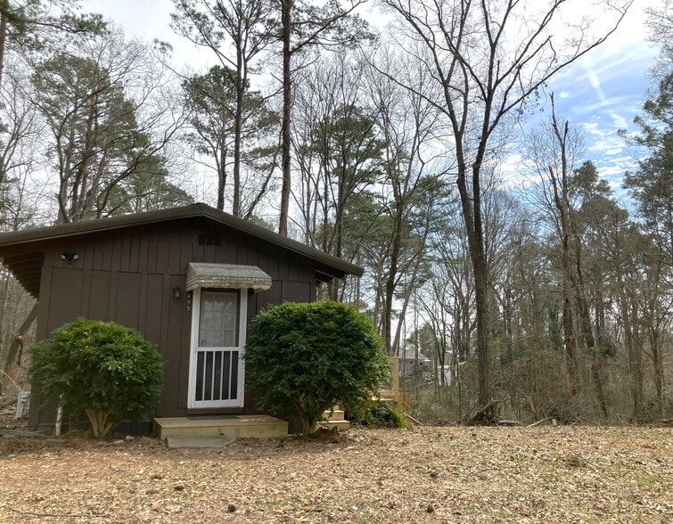 Beautiful updated studio - 495 Annie Lee Rd