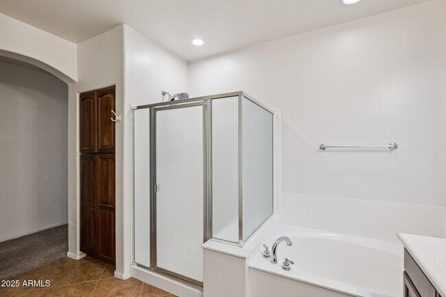 Building Photo - 33005 N 24th Ln