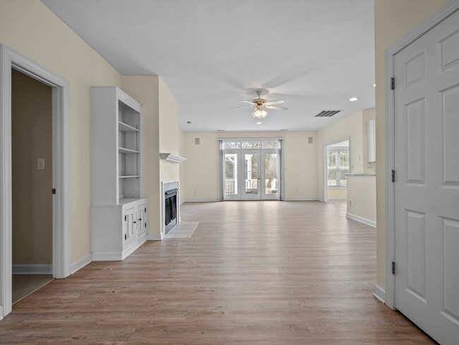 Building Photo - Efficient Brandywine home Available now