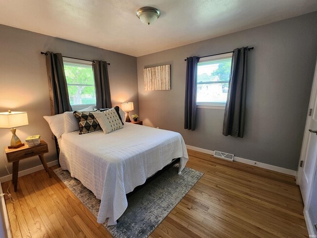 Building Photo - 6600 IN-45