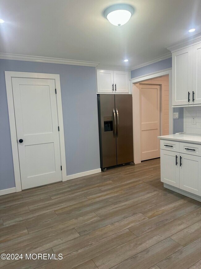 Building Photo - 73-75 Church St