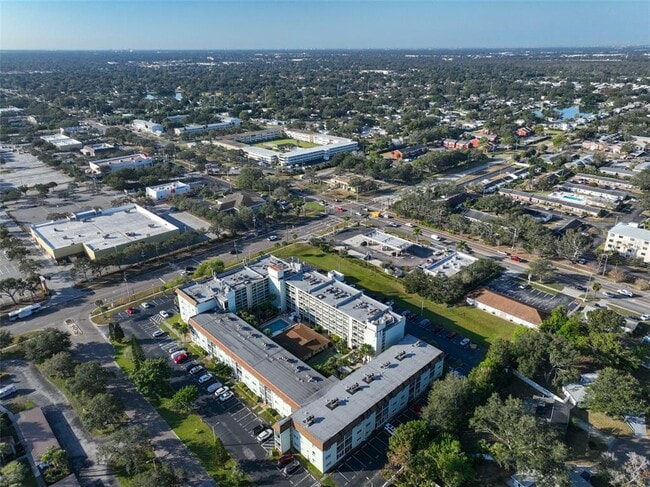 Building Photo - 801 83rd Ave N
